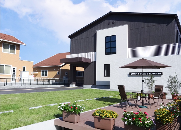 サービス付き高齢者住宅/デイサービスセンター ヘルパーステーション サニープレイス河瀬 外観写真